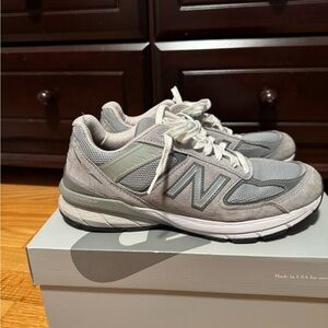 Men’s New Balance 990 V5 Light Grey Suede & Mesh Sneakers